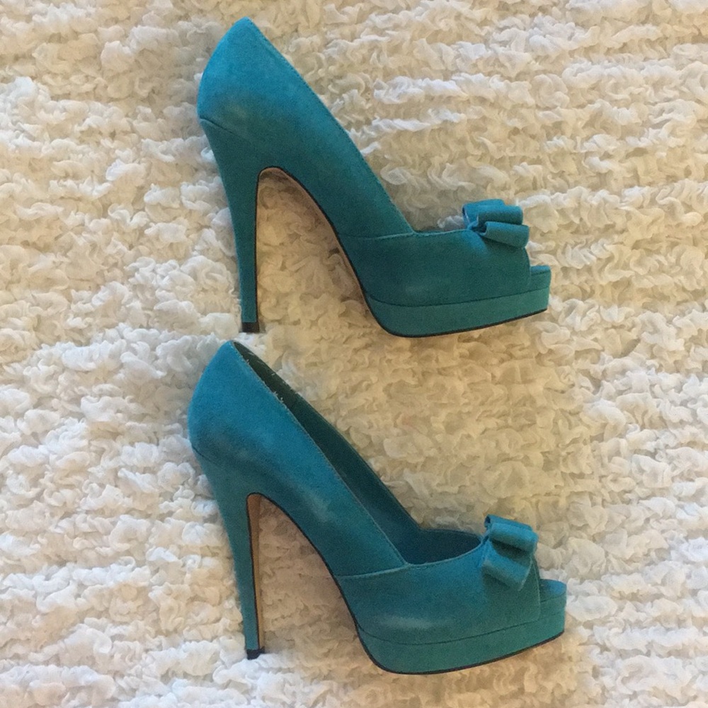 Turquoise Blue Platform Bow Heels - Picture 4 of 10